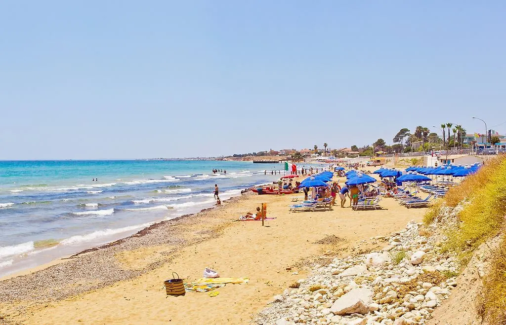 *** Bed & Breakfast B&B Shining Avola Italy