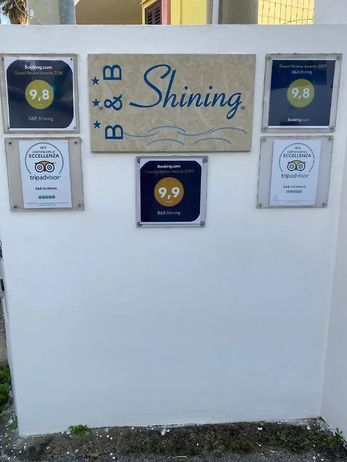 B&B Shining Avola Bed & Breakfast