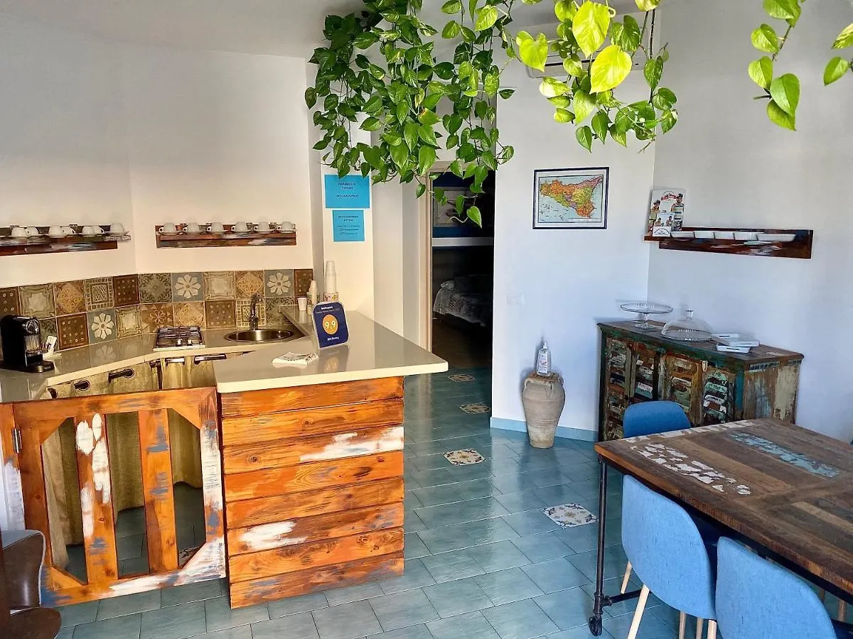 B&B Shining Avola Italy